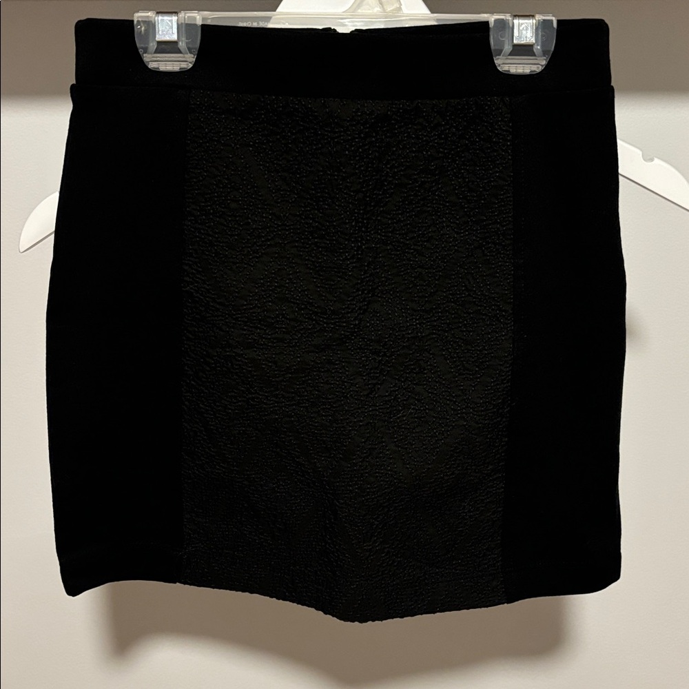 American Eagle high waisted mini skirt, size 0.